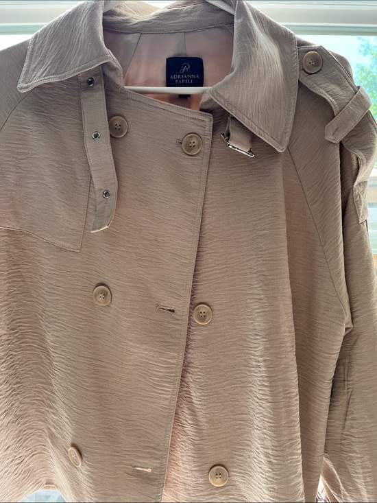 Adrianna Papell Jackets & Blazers - Adrianna Papell Beige Textured Double-Breasted jacket